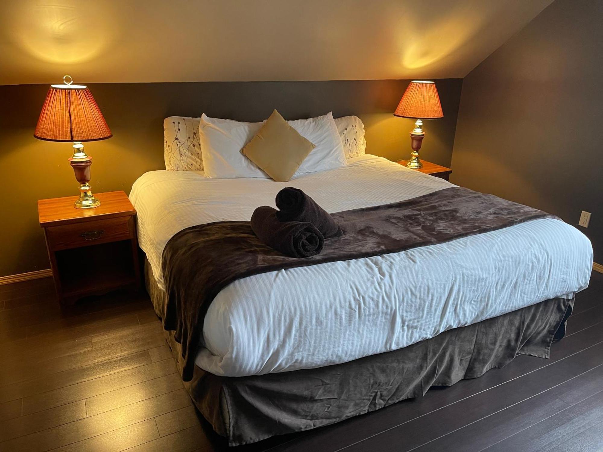 Blaeberry Valley Vacation Rentals غولدن المظهر الخارجي الصورة